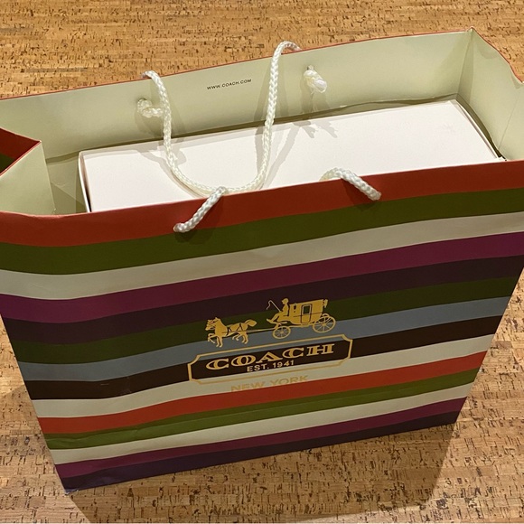 Coach “Canteen” purse - Picture 6 of 6